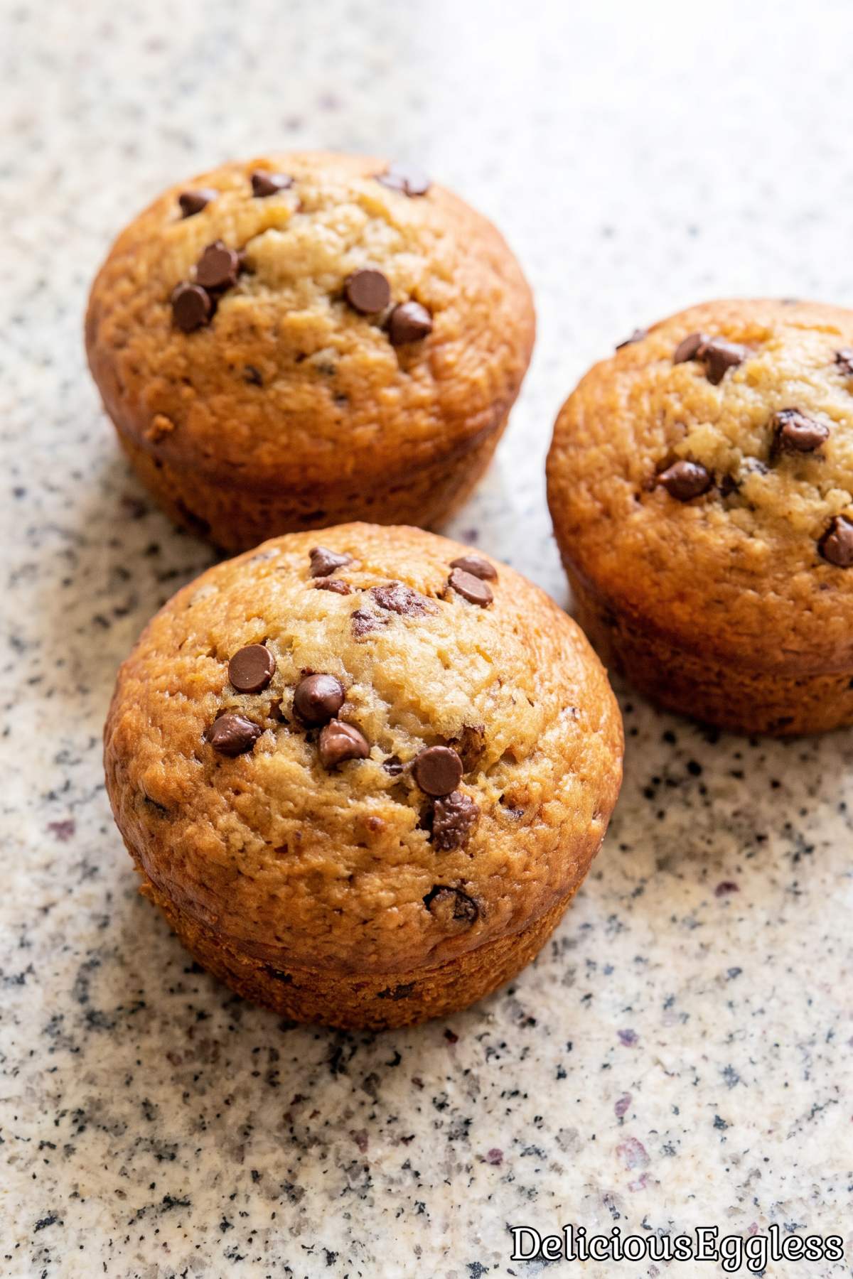 Easy homemade eggless banana muffins