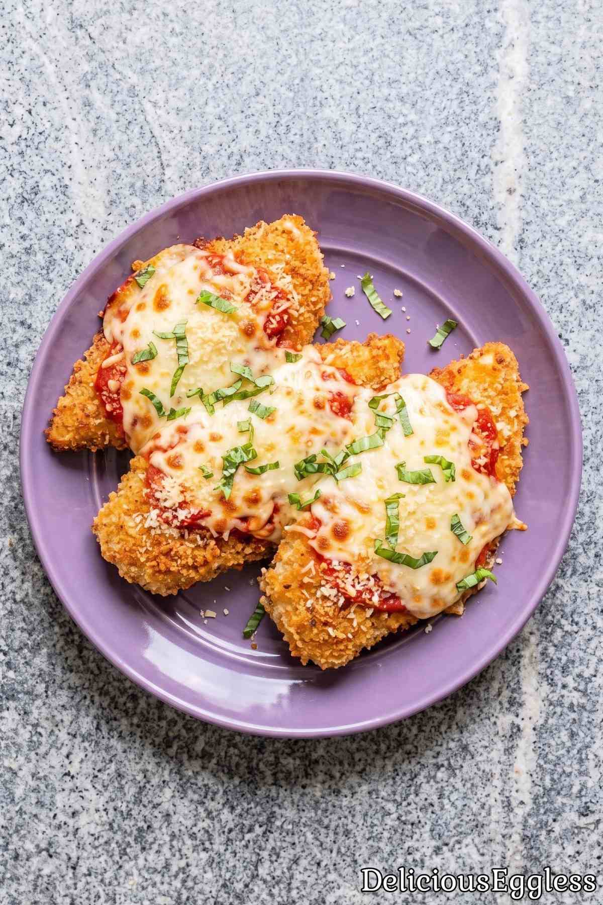 Easy baked eggless chicken parmesan