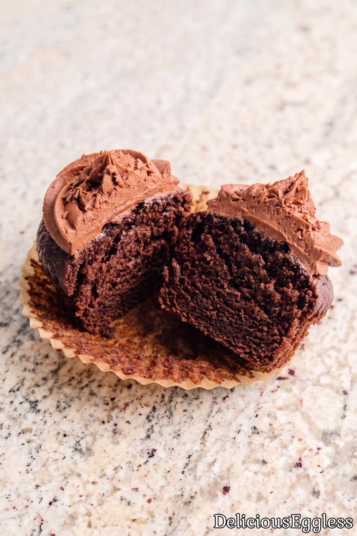 Frosted eggless chocolate cupcakes