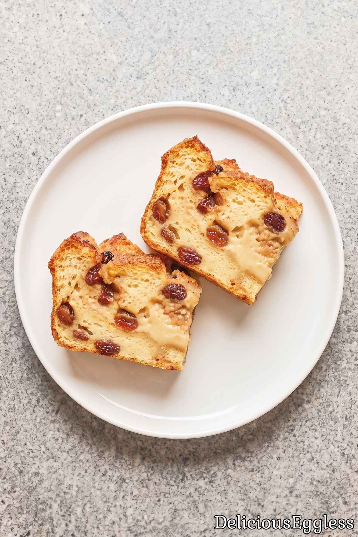 Classic eggless cinnamon bread pudding