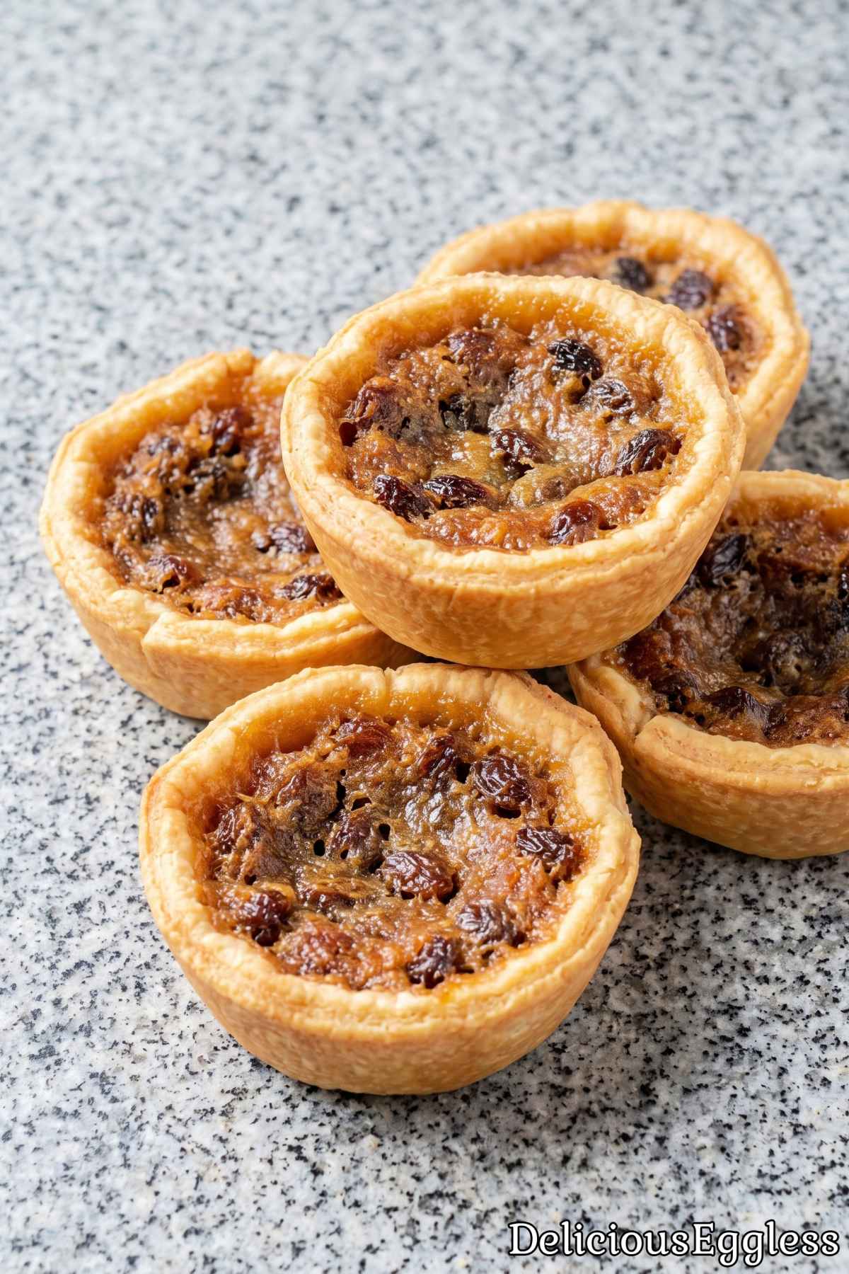 Sweet egg-free butter tarts with gooey filling