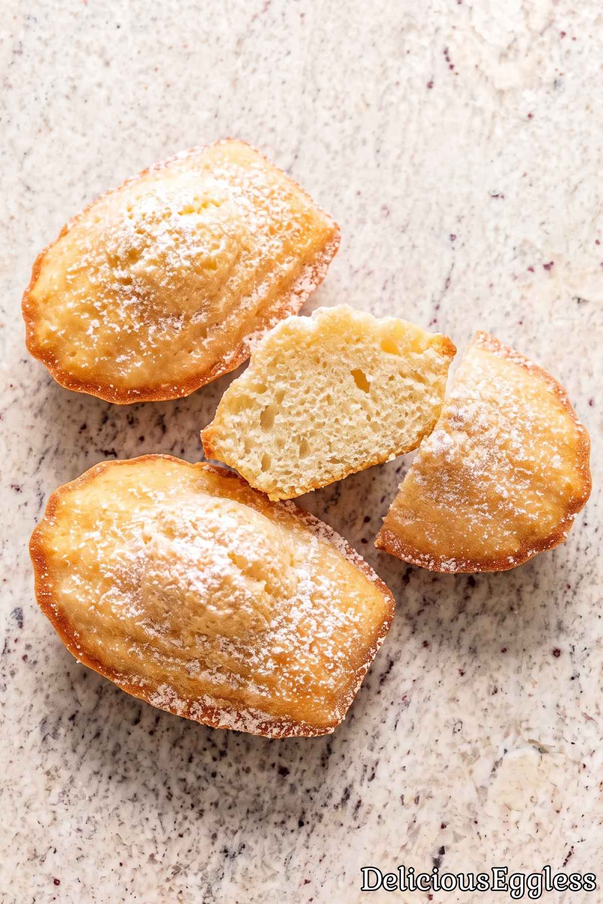 Golden eggless madeleines with sugar