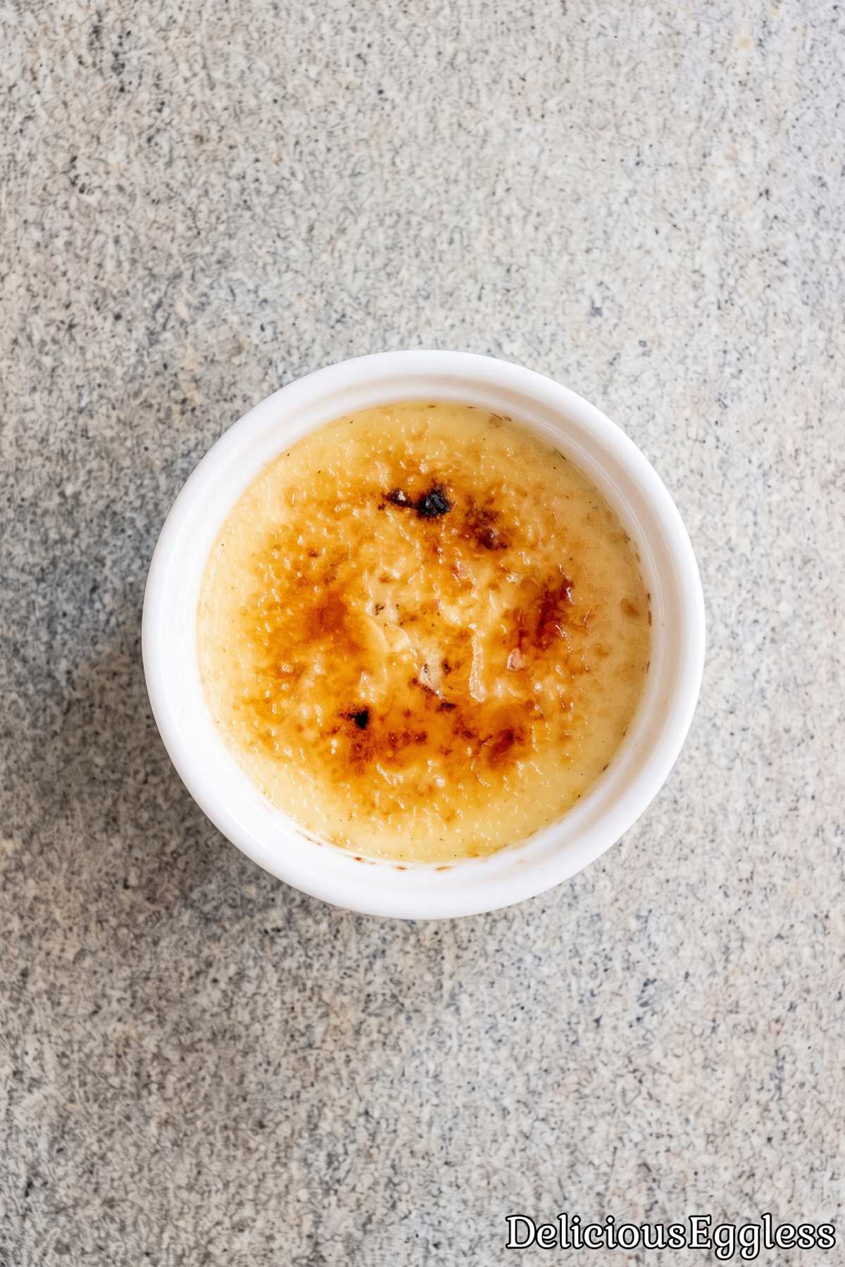 Easy eggless French vanilla creme brulee