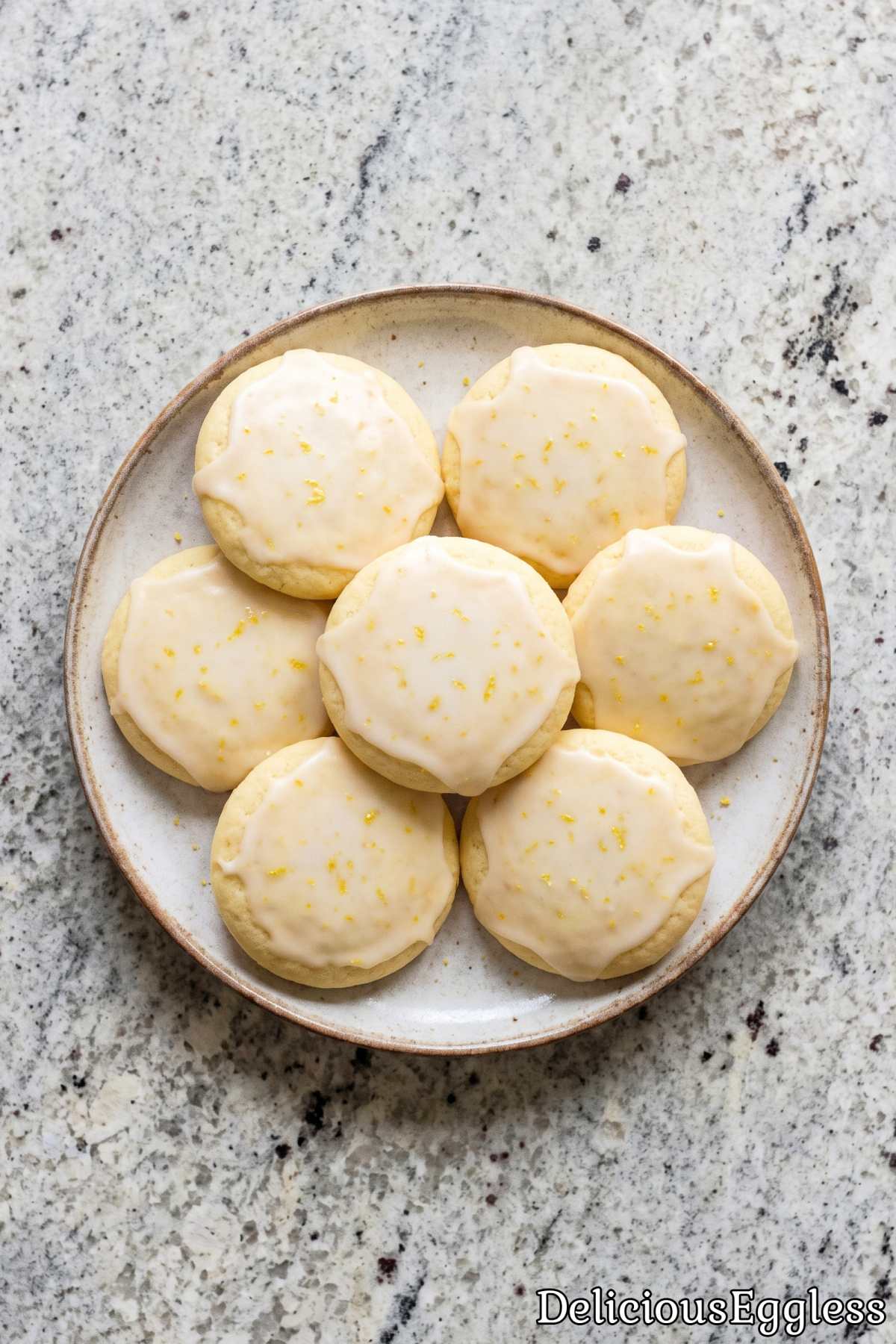 Eggless glazed lemon cookies