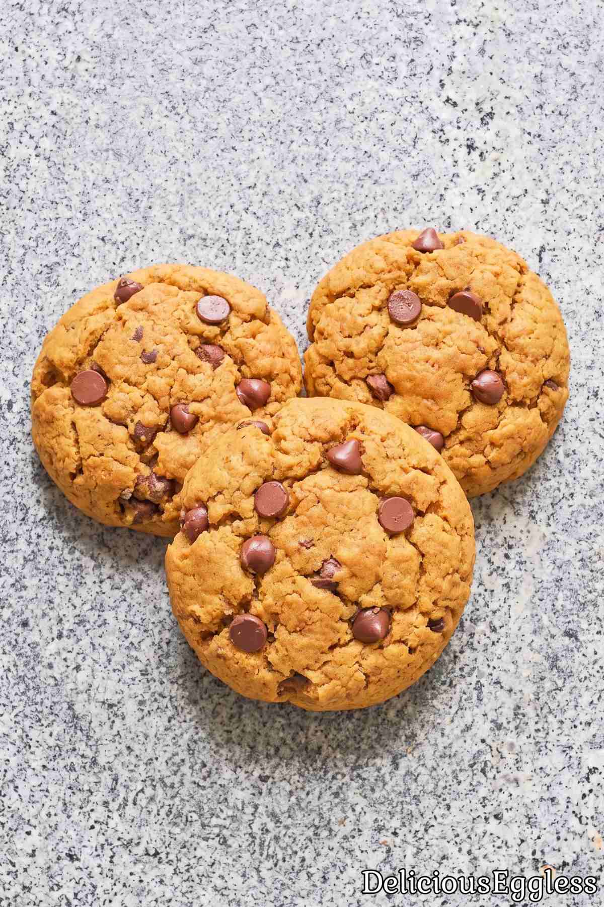 Eggless pumpkin chocolate chip cookies