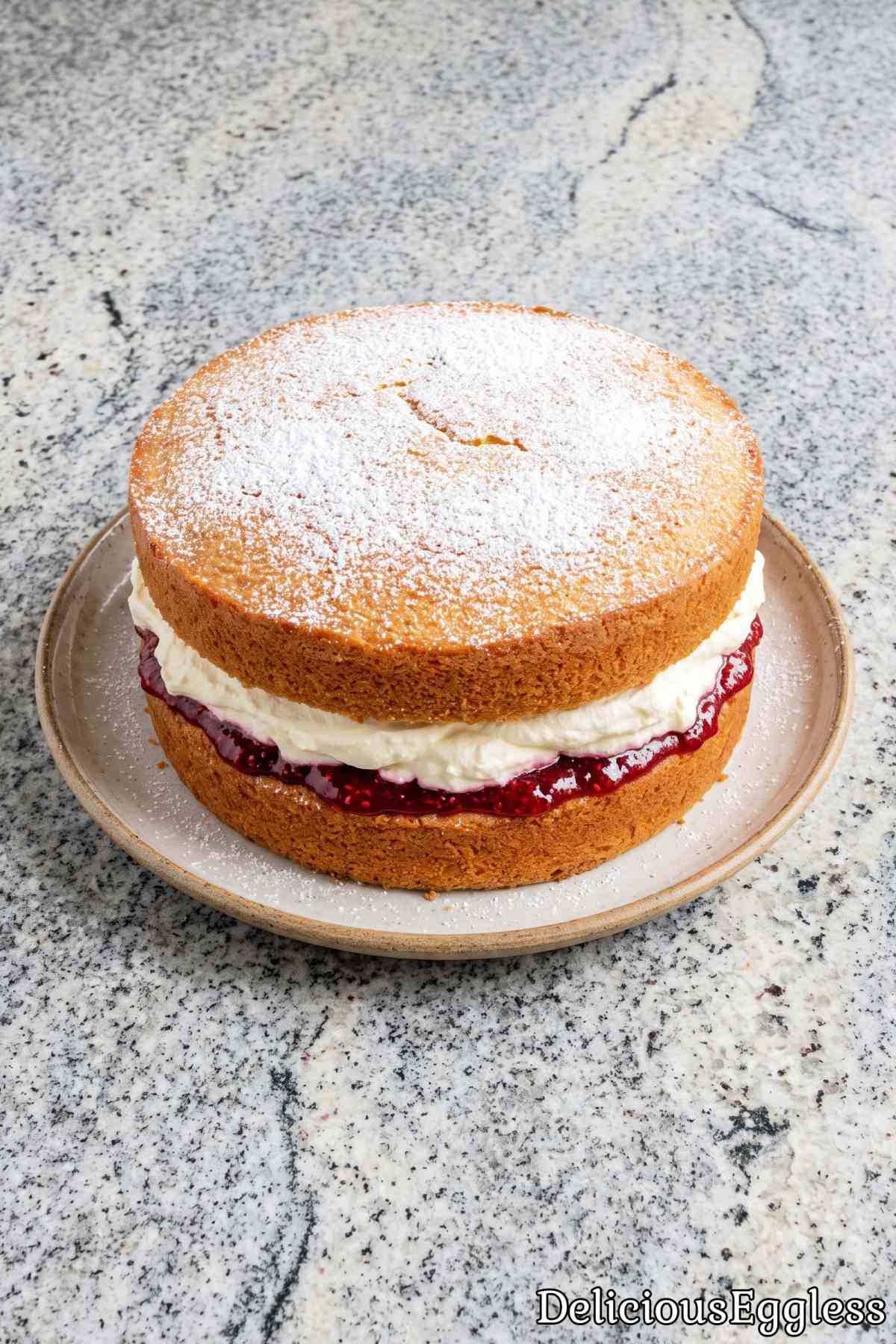 Eggless Victoria sponge with sweet cream