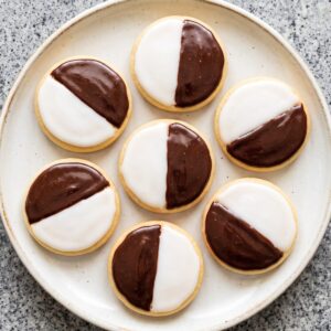 Eggless Black & White Cookies
