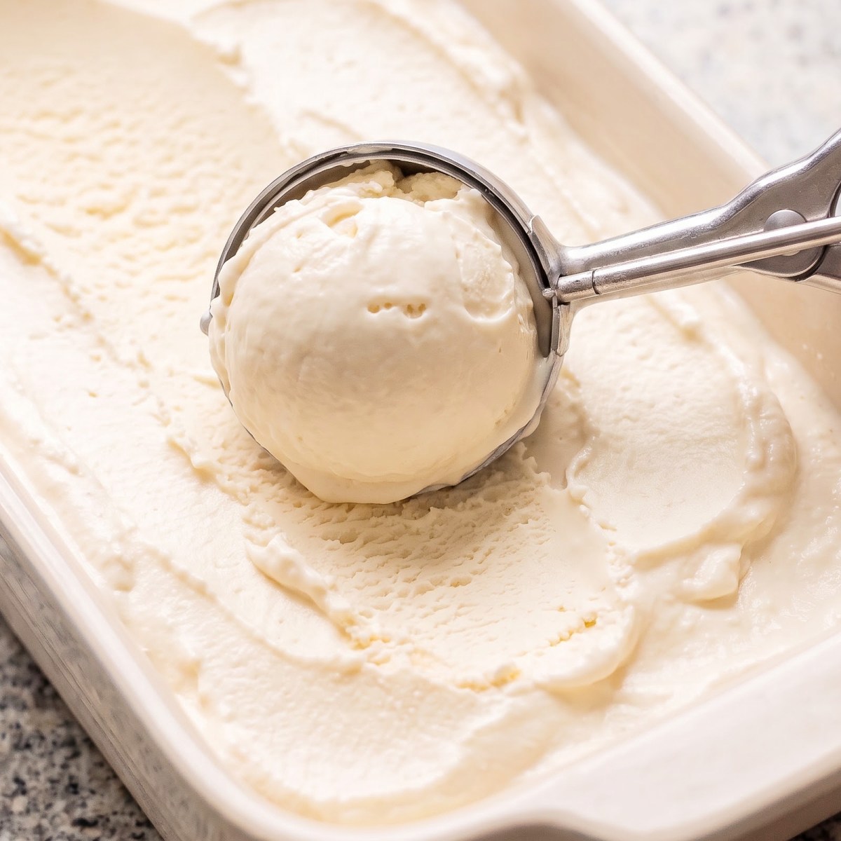 Eggless No Churn Vanilla Ice Cream