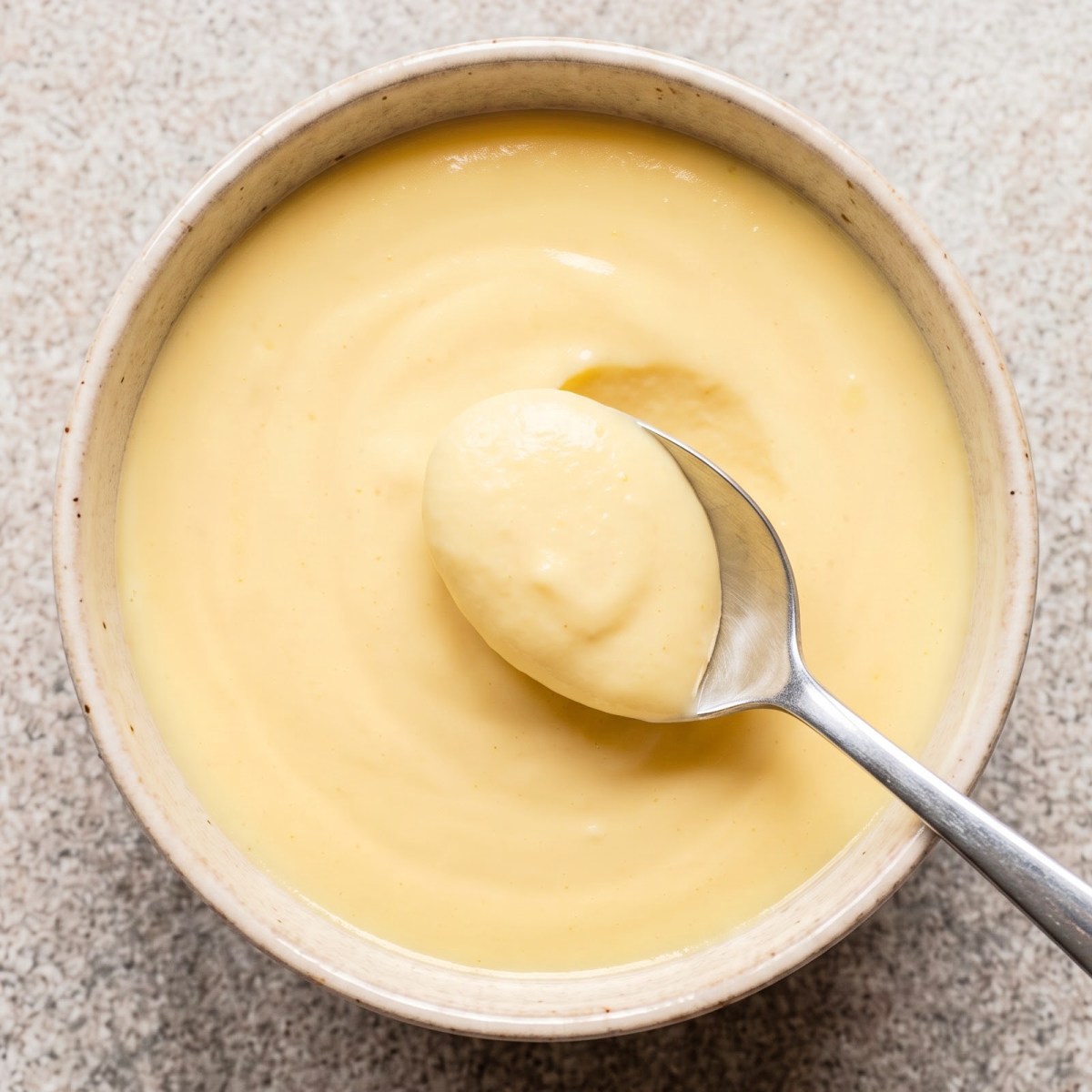 Eggless Vanilla Custard